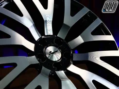 Kahn RS-2. 8.5x20", 5x114.3, ET35, �� 73,1���. ����