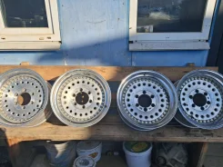 Performance Wheels. 8.25x16.5", 6x139.7, ET-13 ����