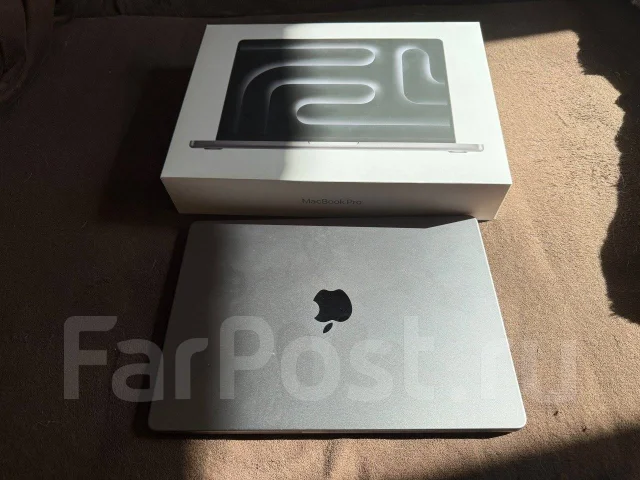 Apple MacBook Pro 14 2023. 14", ��� 8 ��, ���� 1 000���, WiFi: 1, Bluetooth: 1, ����������� �� 12��. ����