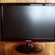 Samsung. 22" ����