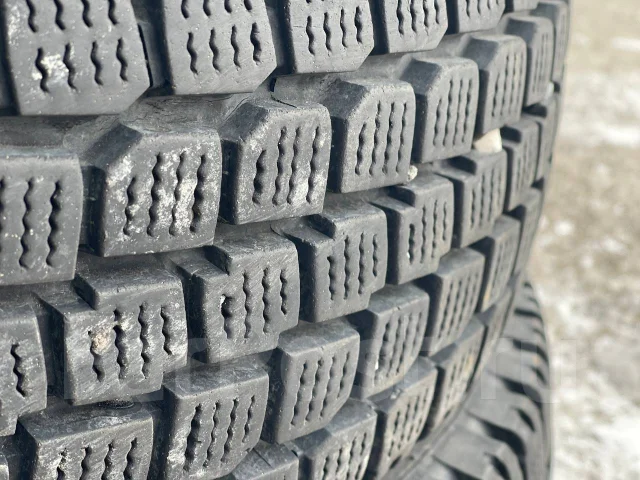 Yokohama SY01. ������, ��� �����, 2010 ���, �/�, ����� 15 % ����
