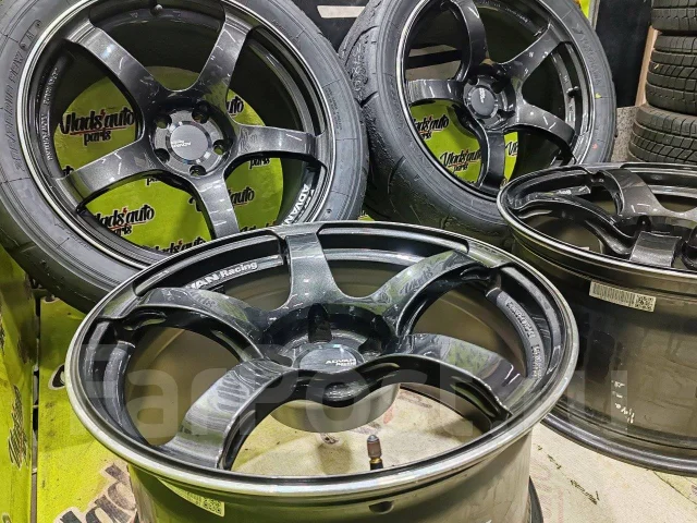 Advan Racing TC-4. 9.0/10.0x18", 5x112, ET25/32, �� 66,6���. ����