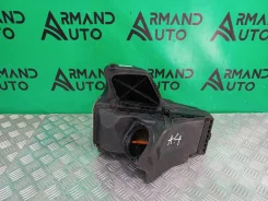 ������ ���������� ������� Audi A4 2007-2011 8K0133837AC 4 B8 8K0133837AC ����