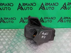 ������ ���������� ������� Audi A4 2007-2011 8K0133837AC 4 B8 8K0133837AC ����