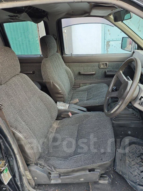 Nissan Datsun. ��������, 4wd, 2.7, ������, 256����. �� ����