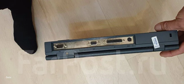 Fujitsu. 16" ����