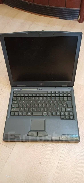 Fujitsu. 16" ����