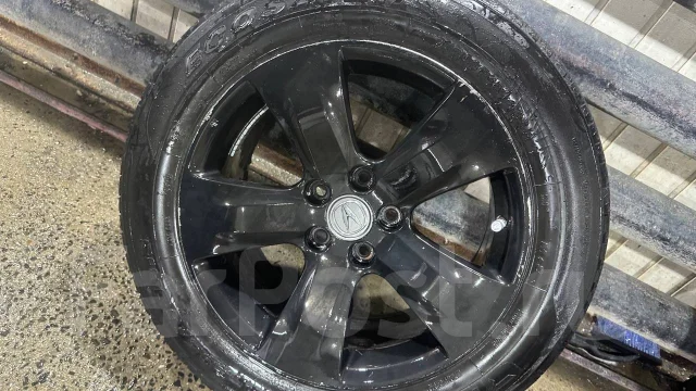 Enkei. 8.0x18", 5x120, ET45, �� 70,1���. ����