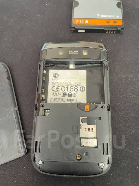 BlackBerry Torch 9800. �/� ����