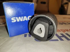 ����������� ���� E70, E71 Swag 20936827 20936827 ����