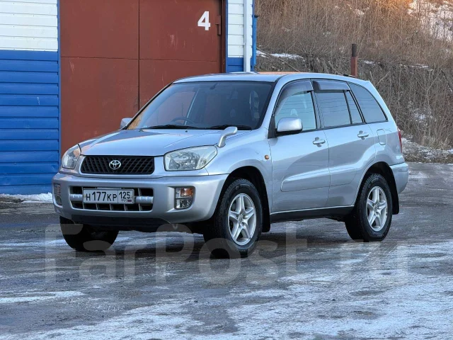 Toyota RAV4. �������, ��������, 1.8 (125��.�.), ������, 134����. �� ����
