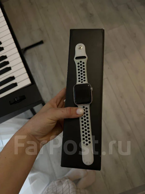 Apple Watch Series 6 Nike ����