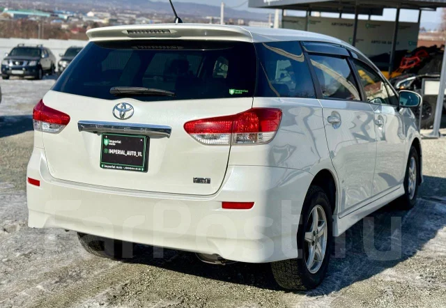 Toyota Wish. �������, 4wd, 1.8 (133��.�.), ������, 153 000����. �� ����