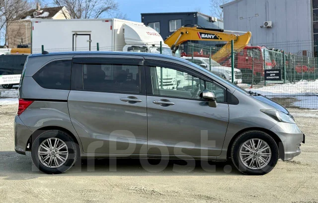Honda Freed. �������, ��������, 1.5 (118��.�.), ������, 137 000����. �� ����