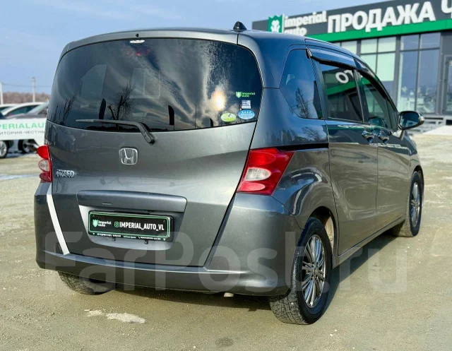 Honda Freed. �������, ��������, 1.5 (118��.�.), ������, 137 000����. �� ����