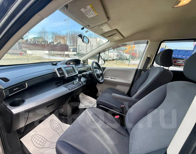 Honda Freed. �������, ��������, 1.5 (118��.�.), ������, 137 000����. �� ����