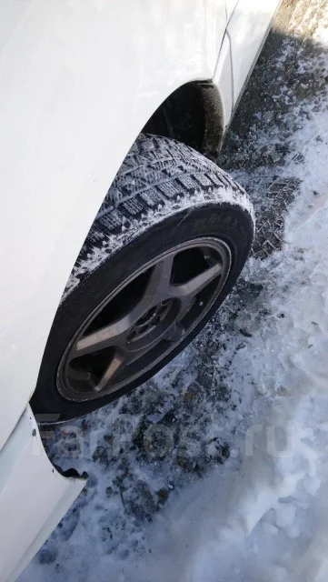 Toyota Ipsum. �������, ��������, ������, 285����. �� ����