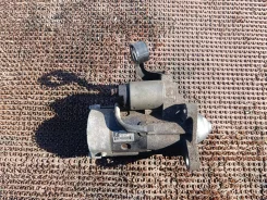 ������� Mazda RF RF1H18400 ����