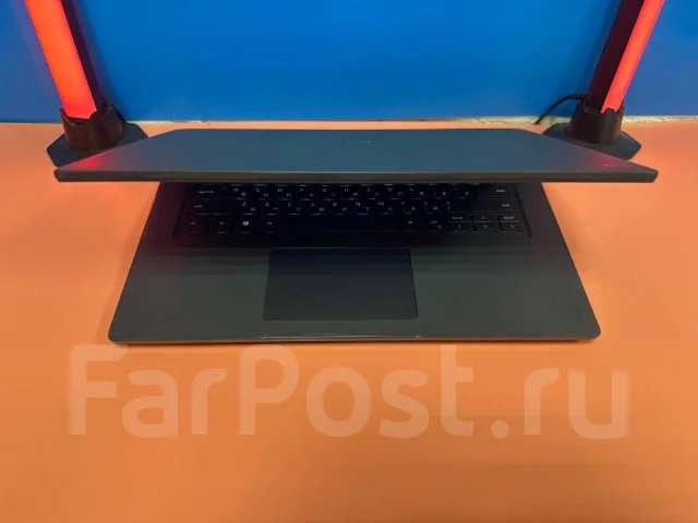 Dell. ��� 8 �� ����