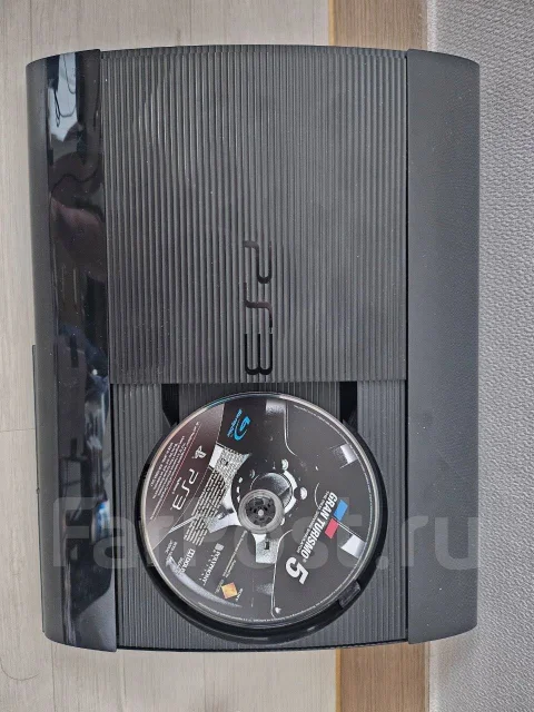 Sony PlayStation 3 Super Slim. ��� ����� �� ������������ ����