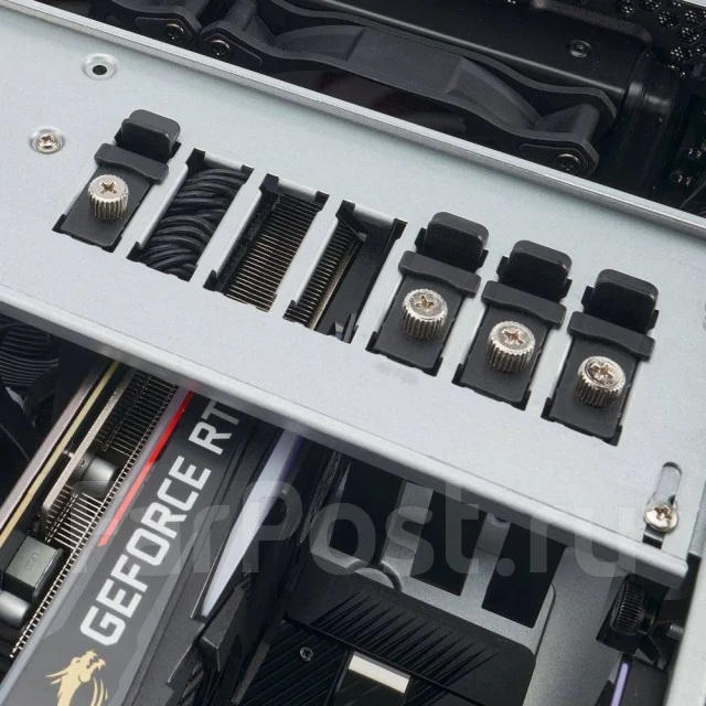 ������ Silverstone SST-RM44 ����