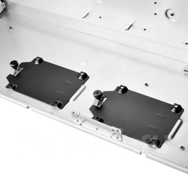 ������ Silverstone SST-RM44 ����
