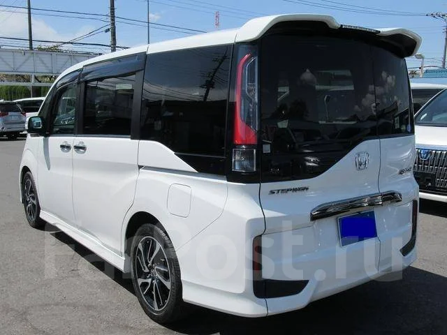 Honda Stepwgn. ��������, ��������, 1.5 (150��.�.), ������, �/�. ��� ����� �� ������������ ����