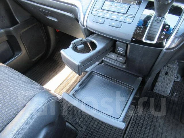 Honda Stepwgn. ��������, ��������, 1.5 (150��.�.), ������, �/�. ��� ����� �� ������������ ����