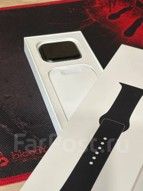 Apple Watch SE. GPS, NFC, IP68 ����