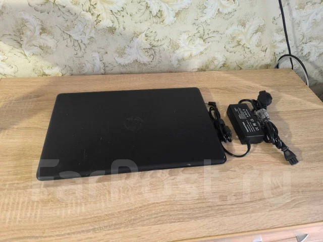 HP. 15.6", 2,3����, ��� 4 ��, ���� 128���, WiFi: 1, Bluetooth: 1 ����