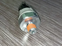 ������ �������� ����� J5612009 Nipparts J5612009 ����