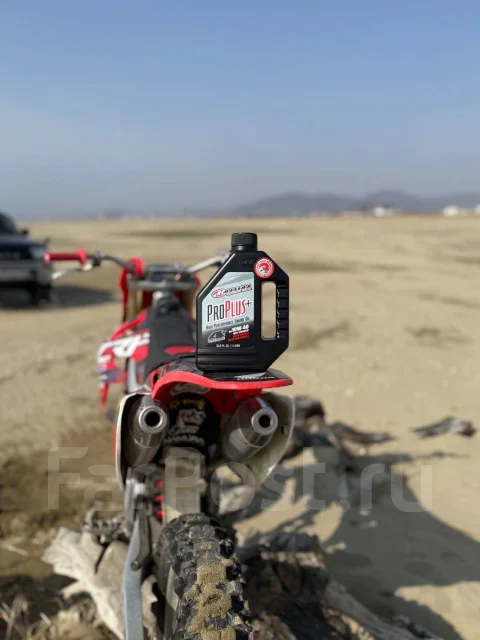 Maxima Racing Oils. 10W-40, �������������, 1��. ����