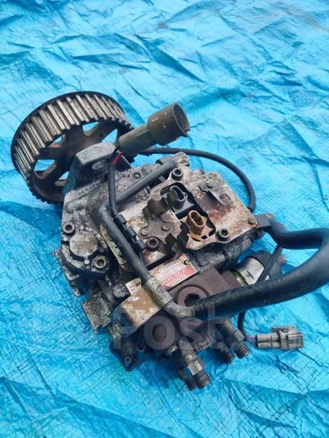 ���� Toyota 2LTE 221005B301 ����