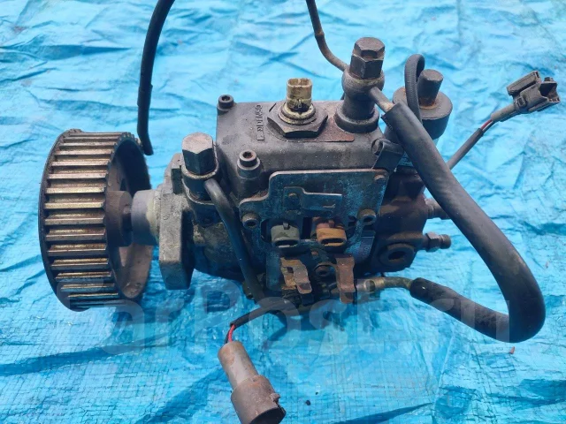 ���� Toyota 2LTE 221005B301 ����