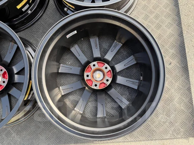Performance Wheels. 8.5x20", 5x114.3, ET45, �� 73���. ����