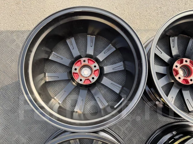 Performance Wheels. 8.5x20", 5x114.3, ET45, �� 73���. ����