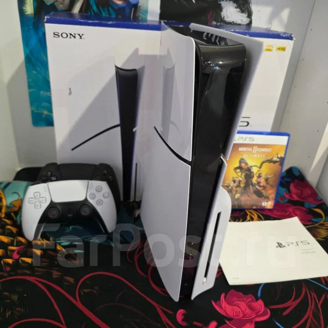 Sony PlayStation 5 Slim ����