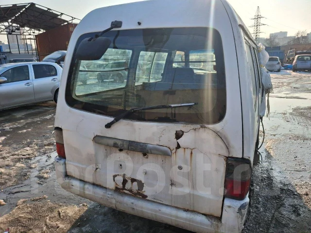 Nissan Vanette. SK82MN, F8 ����