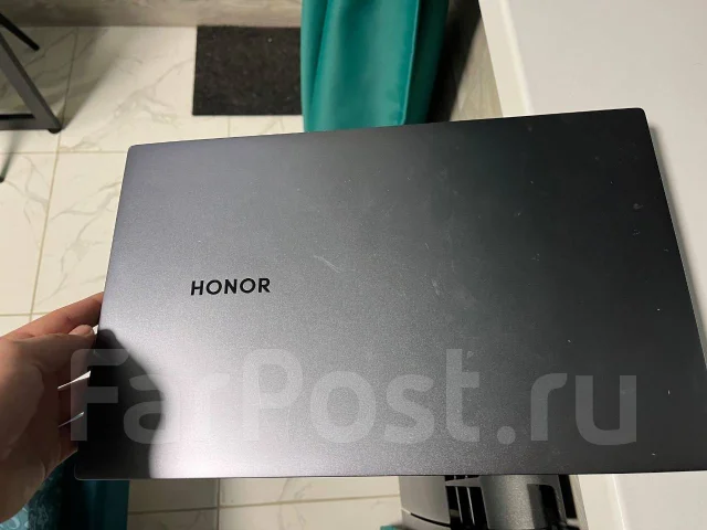 Honor MagicBook Pro 16. 16.1", 4,2����, ��� 8 ��, ���� 512���, WiFi: 1, Bluetooth: 1, ����������� �� 8��. ����