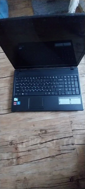 Acer. 16", 499����, ��� 4 ��, ���� 4���, WiFi: 1, Bluetooth: 1, ����������� �� 1��. ����