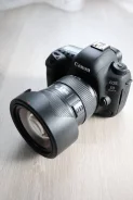 Canon EOS 5D Mark IV ����
