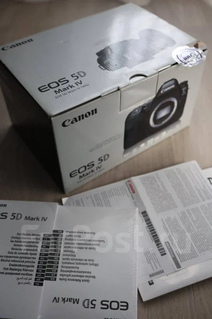 Canon EOS 5D Mark IV ����