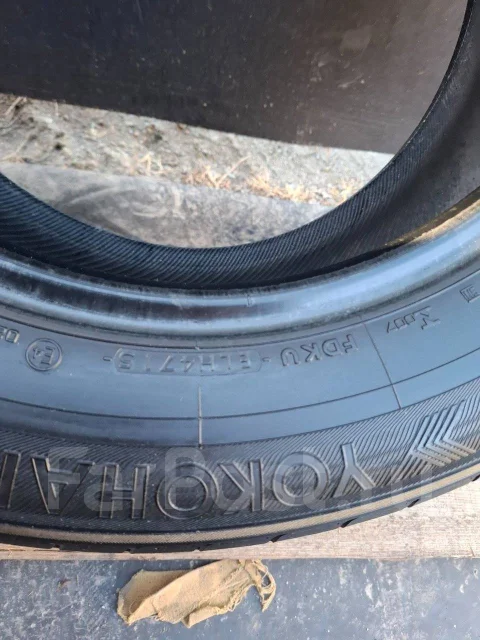 Yokohama Advan dB V551. ������, �/�, ����� 40 % ����