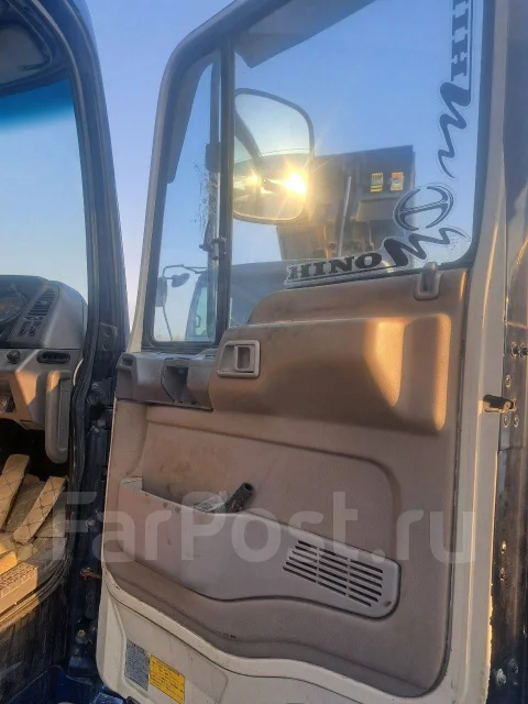 Hino ����