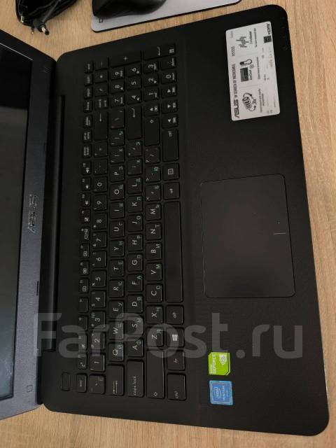 Asus X555SJ. 15.6", 1,6����, ��� 4 ��, ���� 512���, WiFi: 1, Bluetooth: 1, ����������� �� 3��. ����