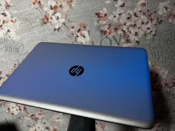 HP. 15.6", 2,2����, ��� 4 ��, ���� 233���, WiFi: 1, Bluetooth: 1, ����������� �� 3��. ����