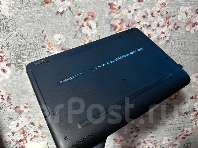 HP. 15.6", 2,2����, ��� 4 ��, ���� 233���, WiFi: 1, Bluetooth: 1, ����������� �� 3��. ����
