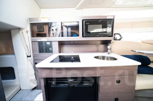 Bayliner. 2026 ���, ����� 8,15��., ��������� ��� ���������, 350��.�., ������. ��� ����� �� ���������� ����