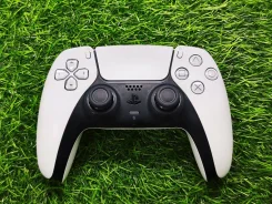 PlayStation Plus. ����