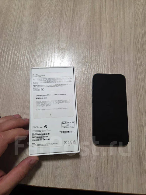 Apple iPhone 14. �/�, 128 ��, �����, 4G LTE, Dual-SIM ����